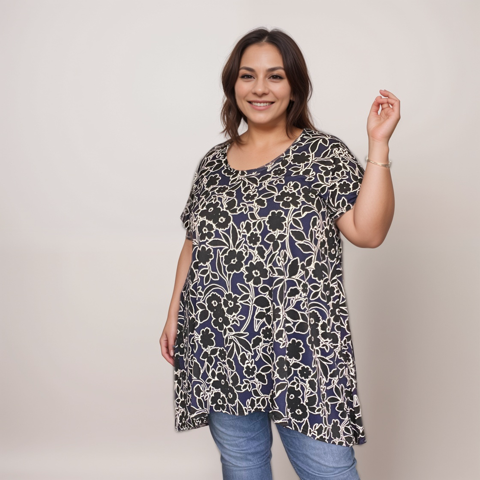 Black, Navy & White Short-Sleeve Hanky-Hem Swing Top