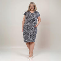 BLACK WHITE TILE SHORT SLEEVE STRETCHY T-SHIRT DRESS