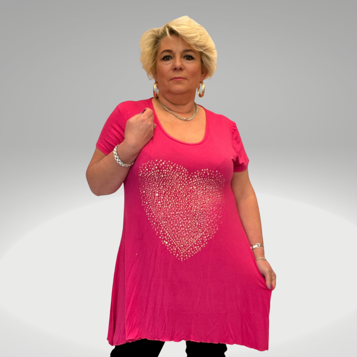 ROCKTHOSECURVES FLARED HEM LONG LENGTH TOP WITH GOLD STUDDED HEART