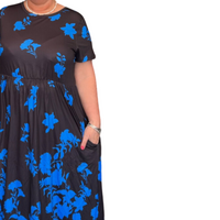 BLACK BRIGHT FLORAL PRINT SHORT SLEEVE MAXI DRESS WITH SIDE POCKETS