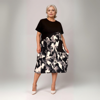 BLACK TIE DYE PANEL SHORT SLEEVE DRESS WITH POCKET