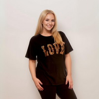 LEOPARD LOVE SHORT SLEEVE BOYFRIEND T-SHIRT / TOP