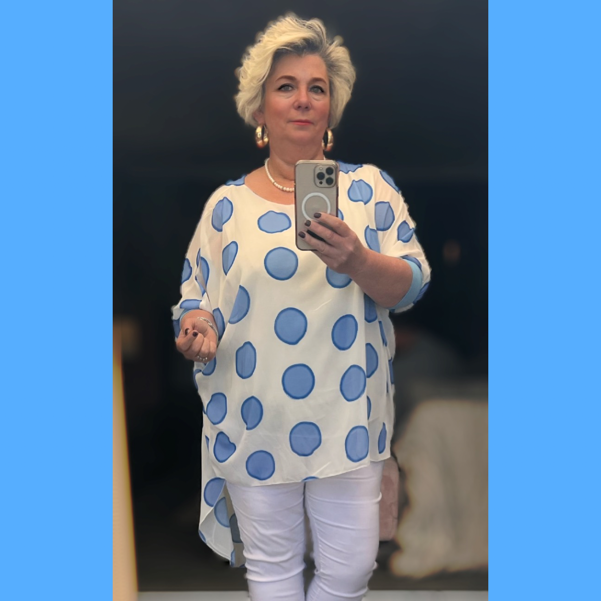 LARGE SPOT LONG DIPPED HEM BUTTON SLEEVE BLOUSE