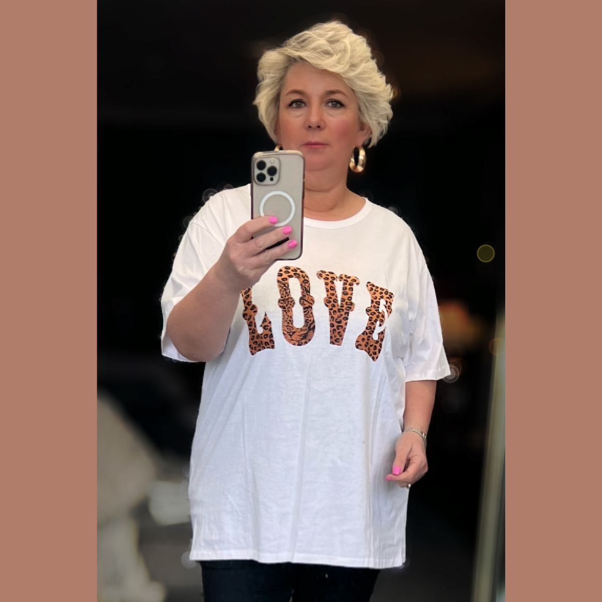 LEOPARD LOVE SHORT SLEEVE BOYFRIEND T-SHIRT / TOP