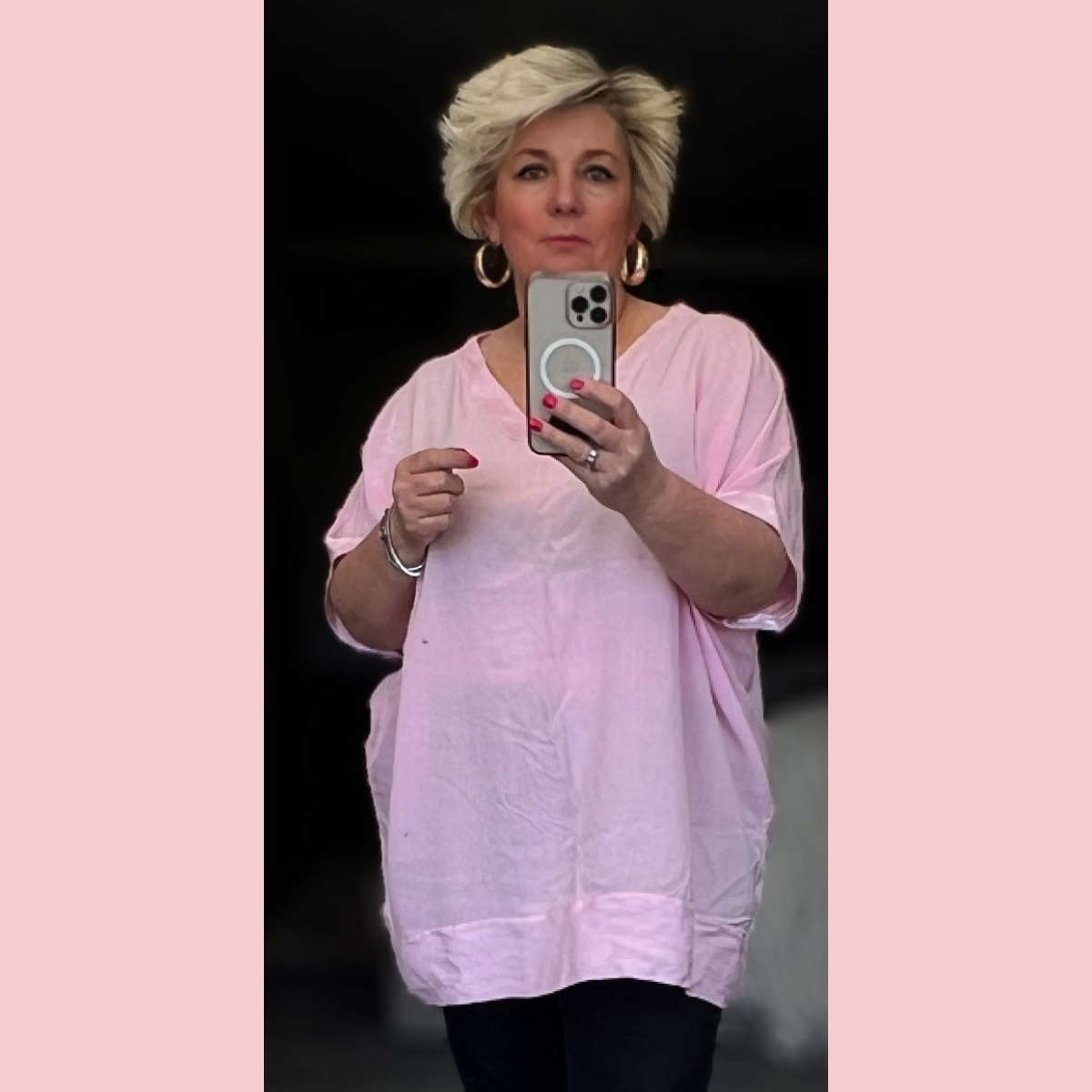 ROCKTHOSECURVES SUPER SOFT SHIMMER EDGE SHORT SLEEVE TOP / BLOUSE