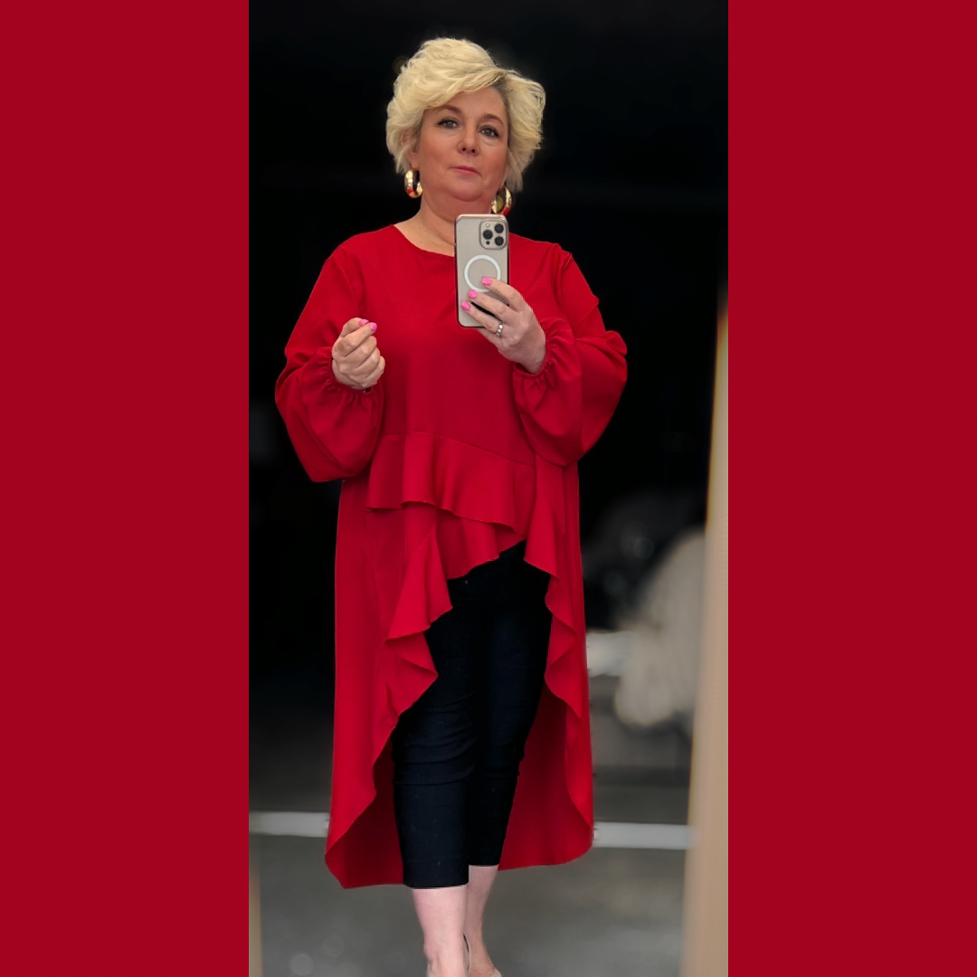 ROCKTHOSECURVES LONG FRILLED DIPPED HEM TOP