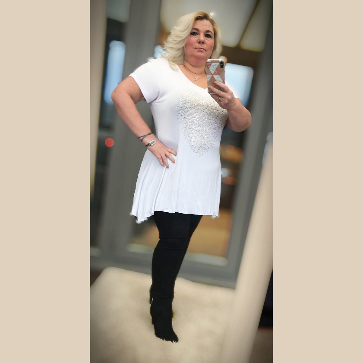 ROCKTHOSECURVES FLARED HEM LONG LENGTH TOP WITH GOLD STUDDED HEART