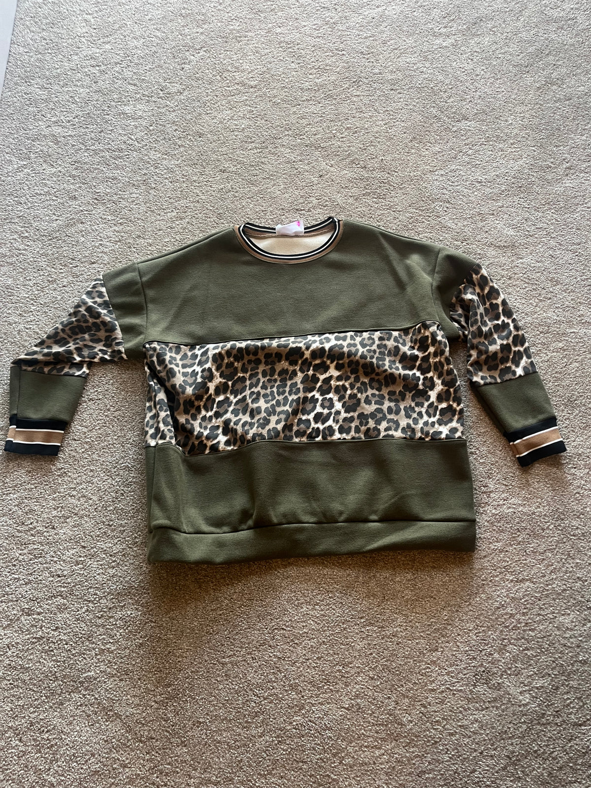 leopard jumper green