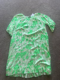 PAINT SPLASH PATTERN DRESSES