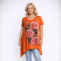 Roses Print Short Sleeve Hanky Hem Top