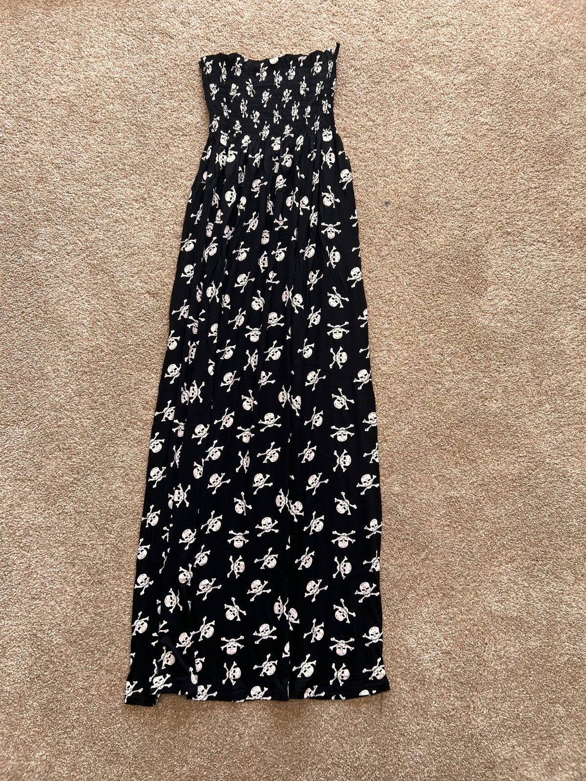 black skulls shearing dress