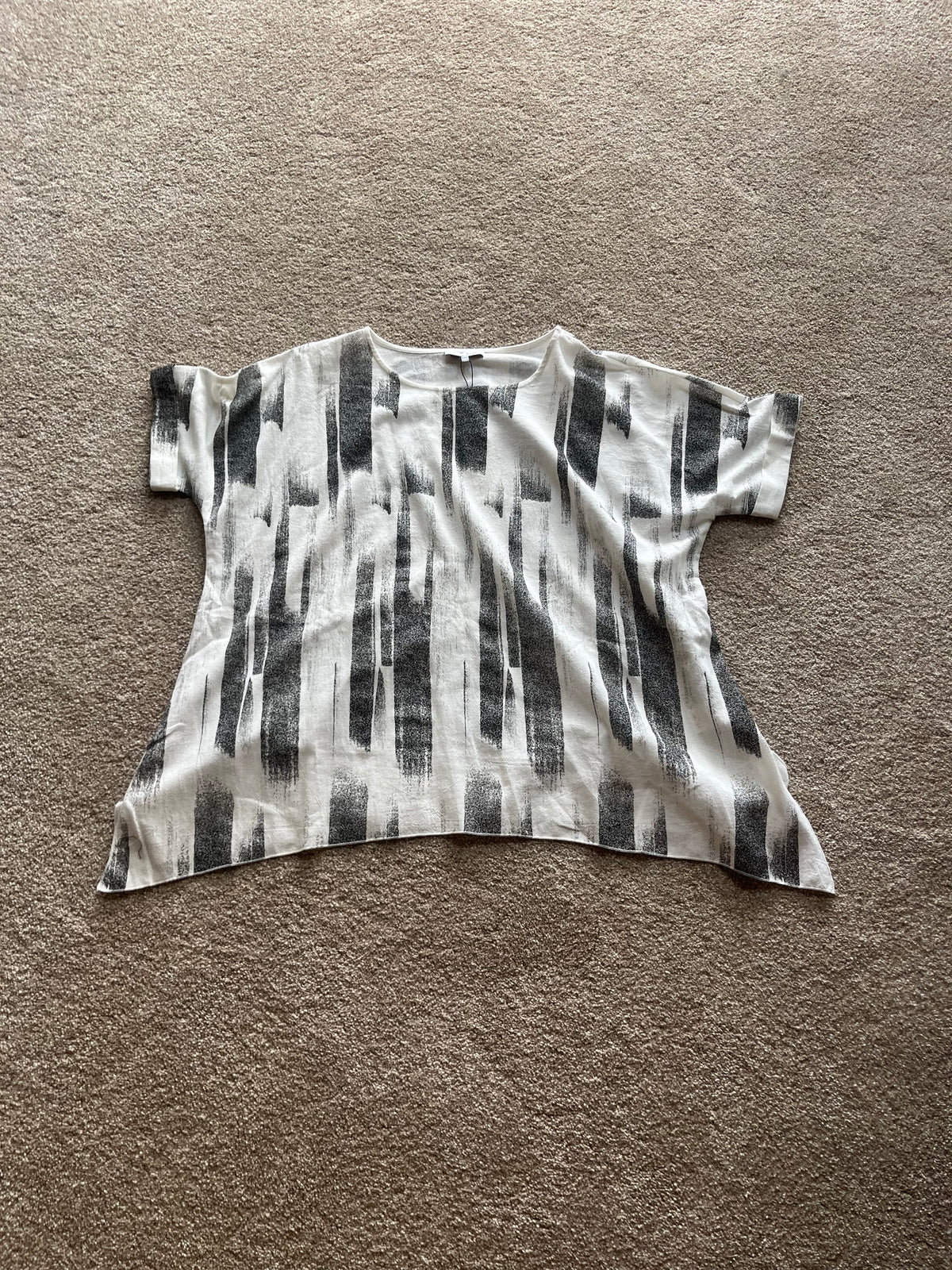 paint stripe pattern top (Copy)