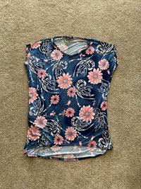 navy blue pink/blue flower pocket tops