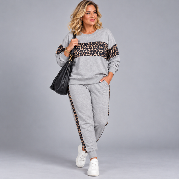 Tracksuit with Straight Leopard Panels
