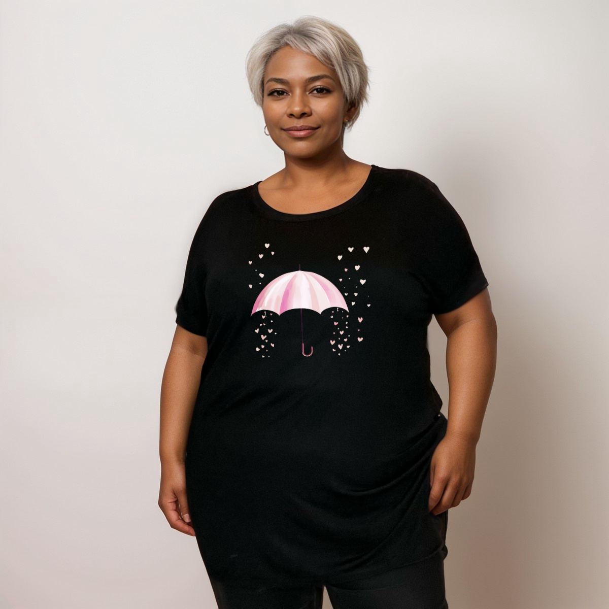 BLACK DIPPED HEM T-SHIRT WITH UMBRELLA HEARTS