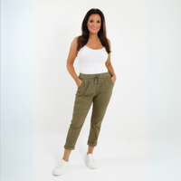 Stretchy Plain Trousers / Jeans with Side Pockets