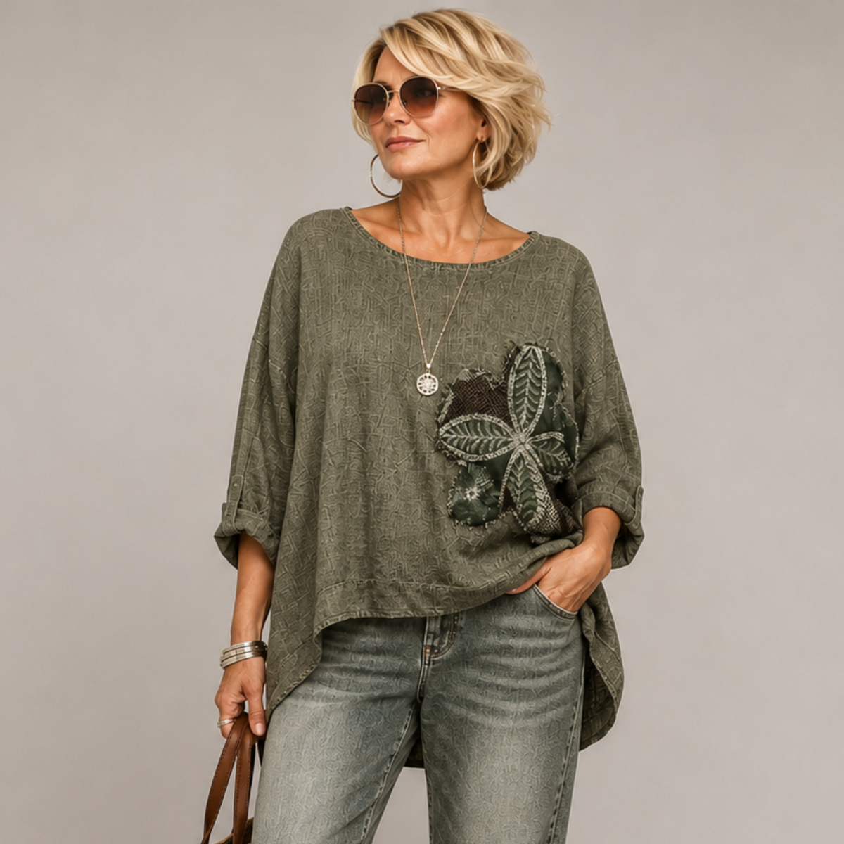 Linen / Cottom Mix Applique Flower Top / Blouse
