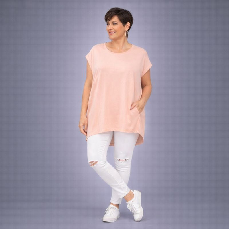 Soft Cotton Cap Sleeve T-shirt With Pockets + Dipped Hem