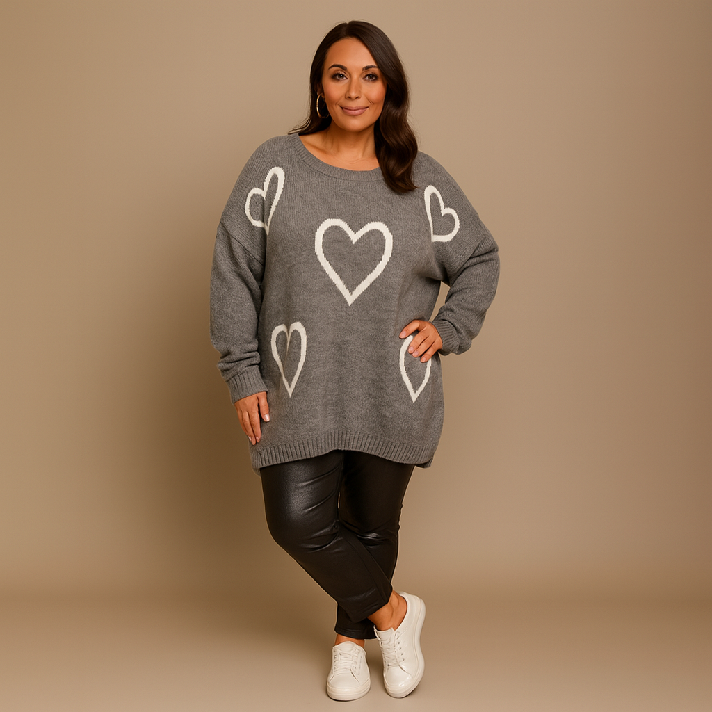 SCOOP HEM OVERSIZED KNITTED JUMPER WITH HEARTS