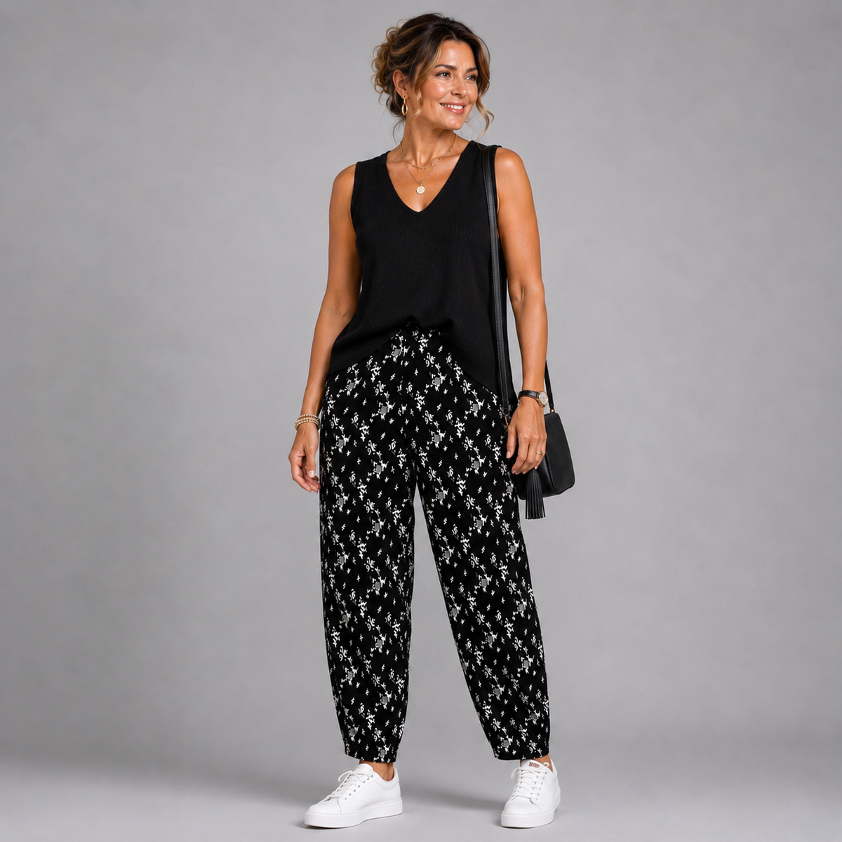 Black White Floral Elastic Waist Trousers