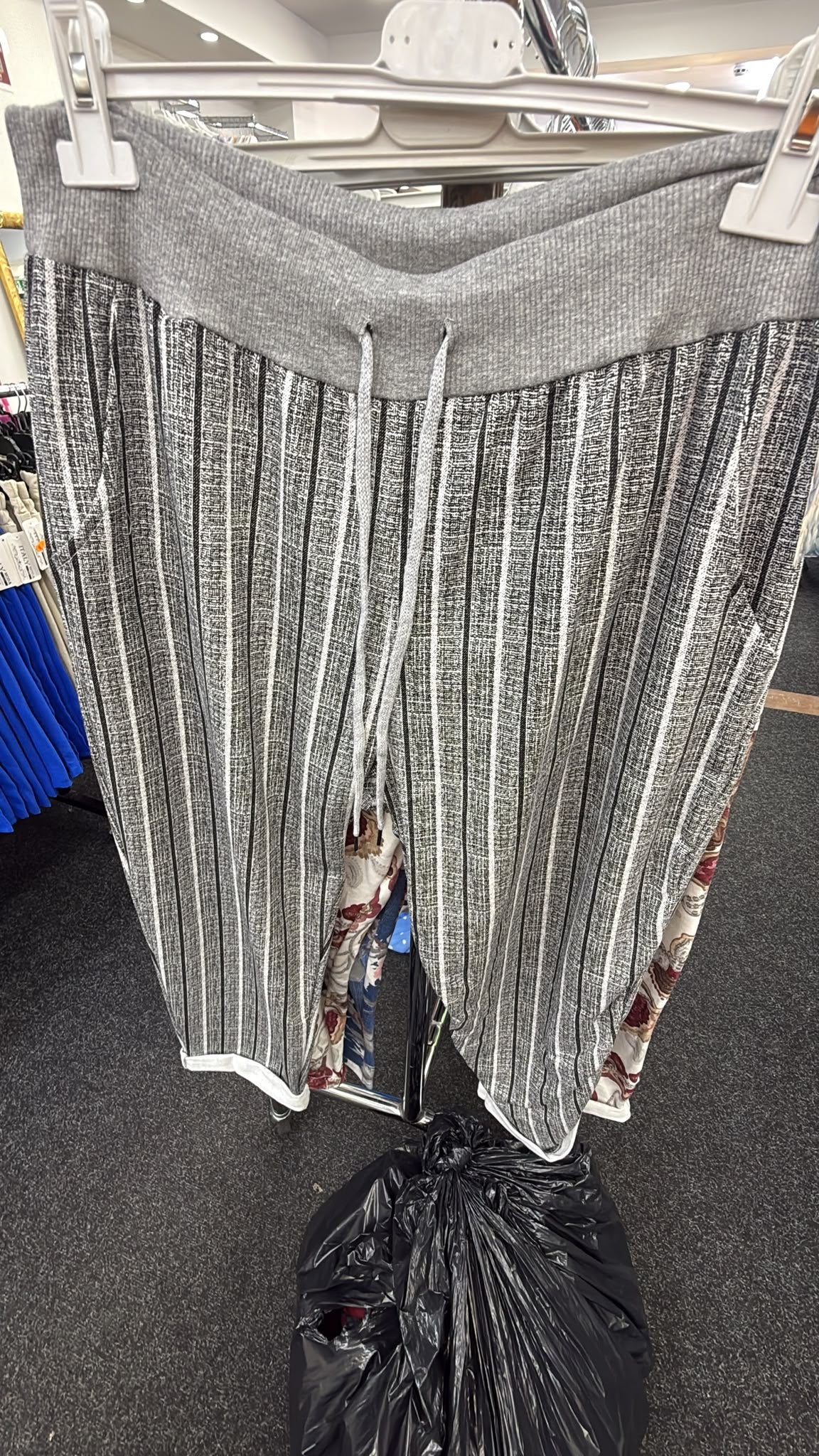 Black grey basket weave pocket Joggers