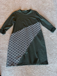 grey/black pattern dress