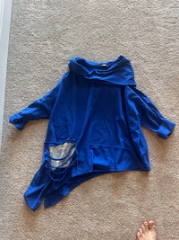 Oversized hoodie/poncho dipped hem (side) sequins + rips