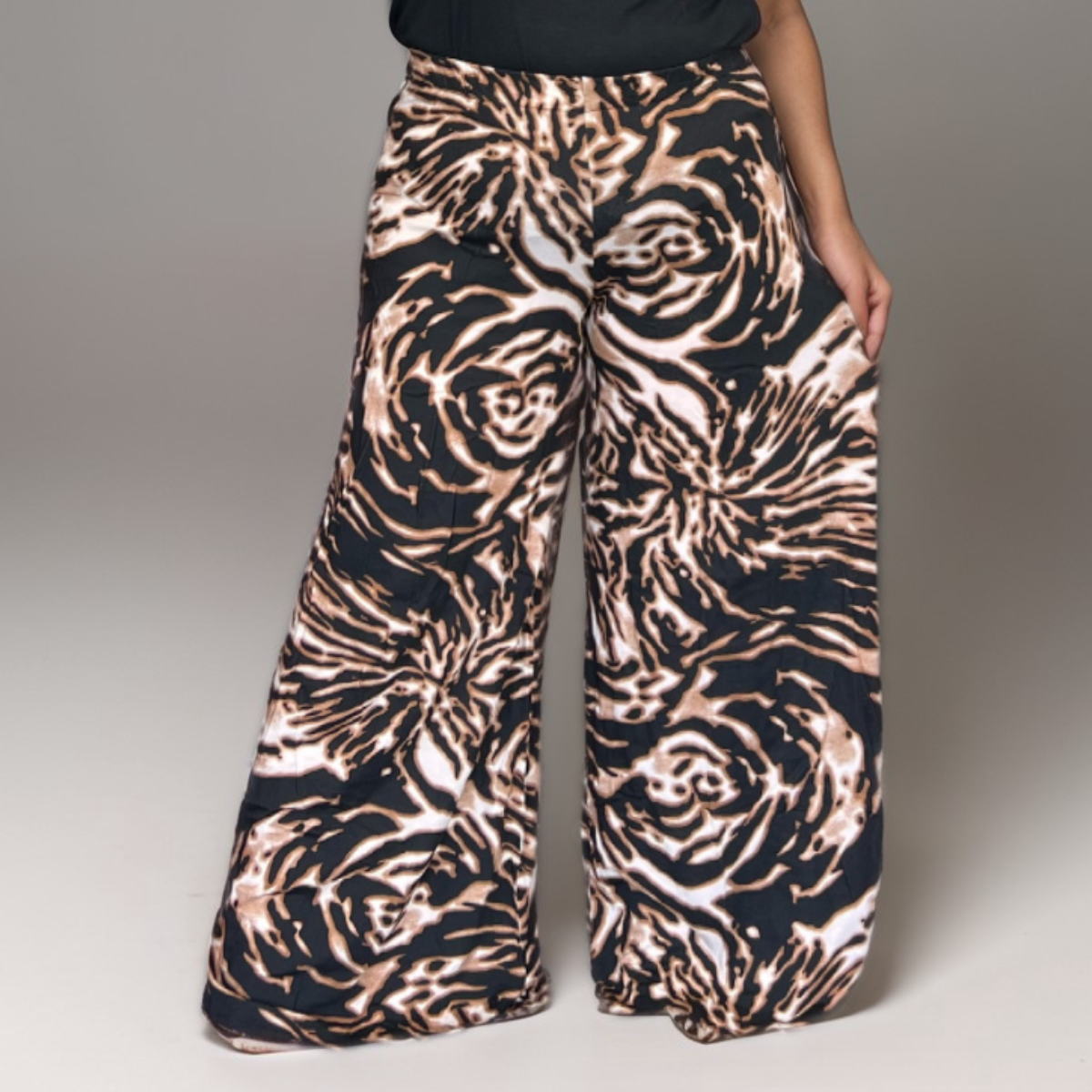 BOLD TIGER PRINT WIDE LEG STRETCHY PALAZZO PANTS