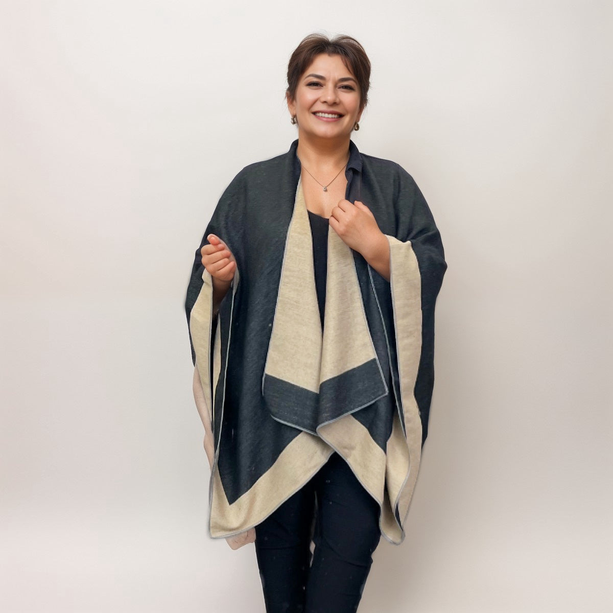 ROCKTHOSECURVES REVERSIBLE SOFT FEEL OVERSIZED SHAWL / SCARF