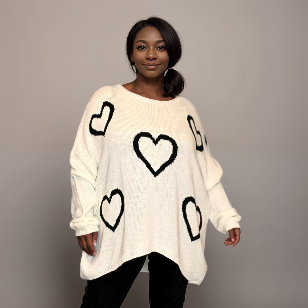 SCOOP HEM OVERSIZED KNITTED JUMPER WITH HEARTS