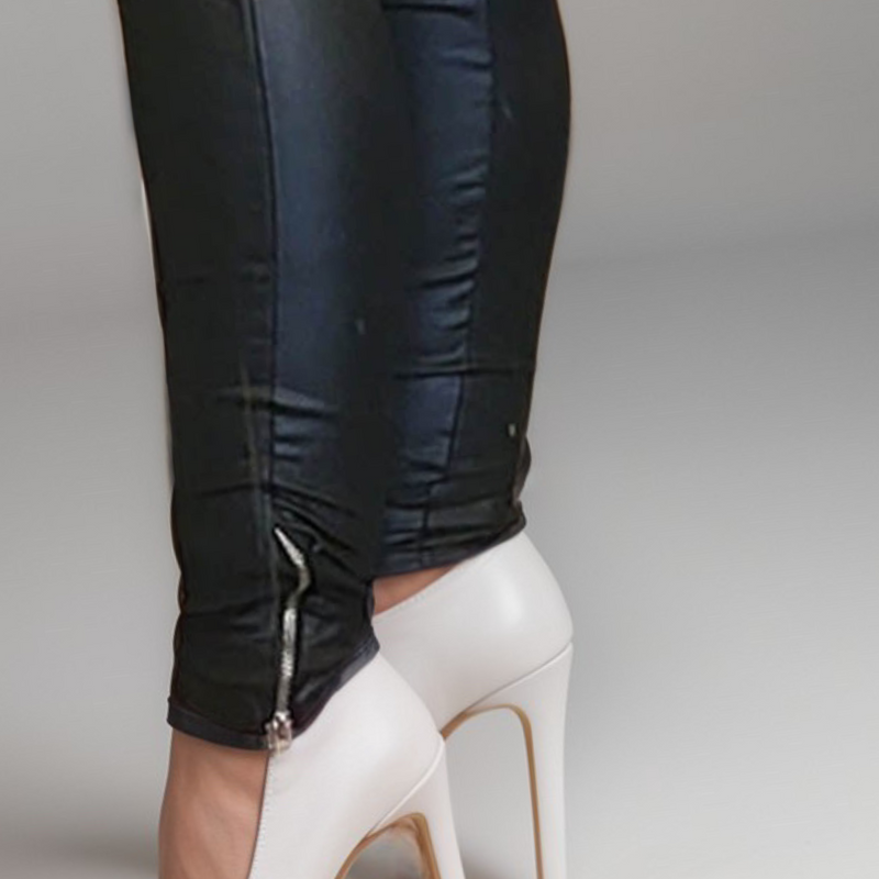 BLACK WETLOOK LEGGINGS WITH ANKLE ZIPS