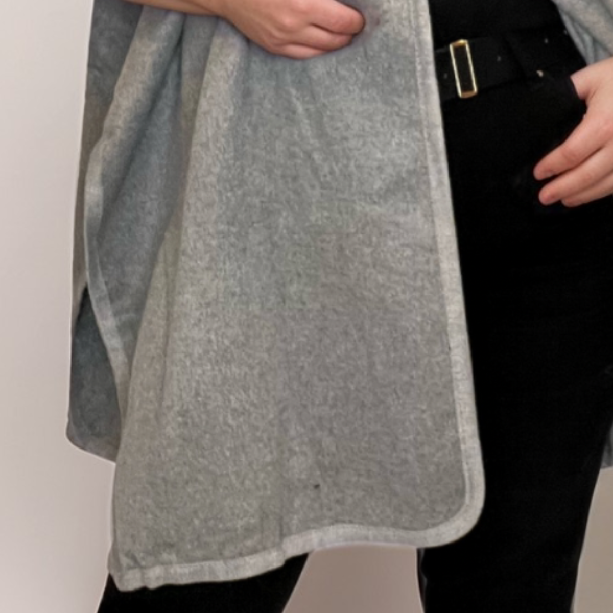 FAUX WOOL FLEECE PONCHO / CAPE WITH FAUX FUR COLLAR