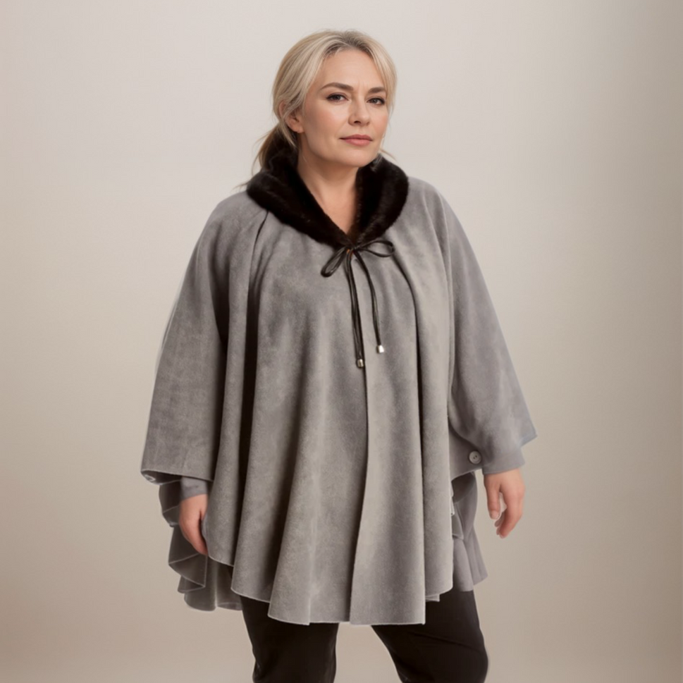 FLEECE OVERSIZED PONCHO / CAPE WITH FAUX FUR COLLARCHARCOAL / ONE SIZE