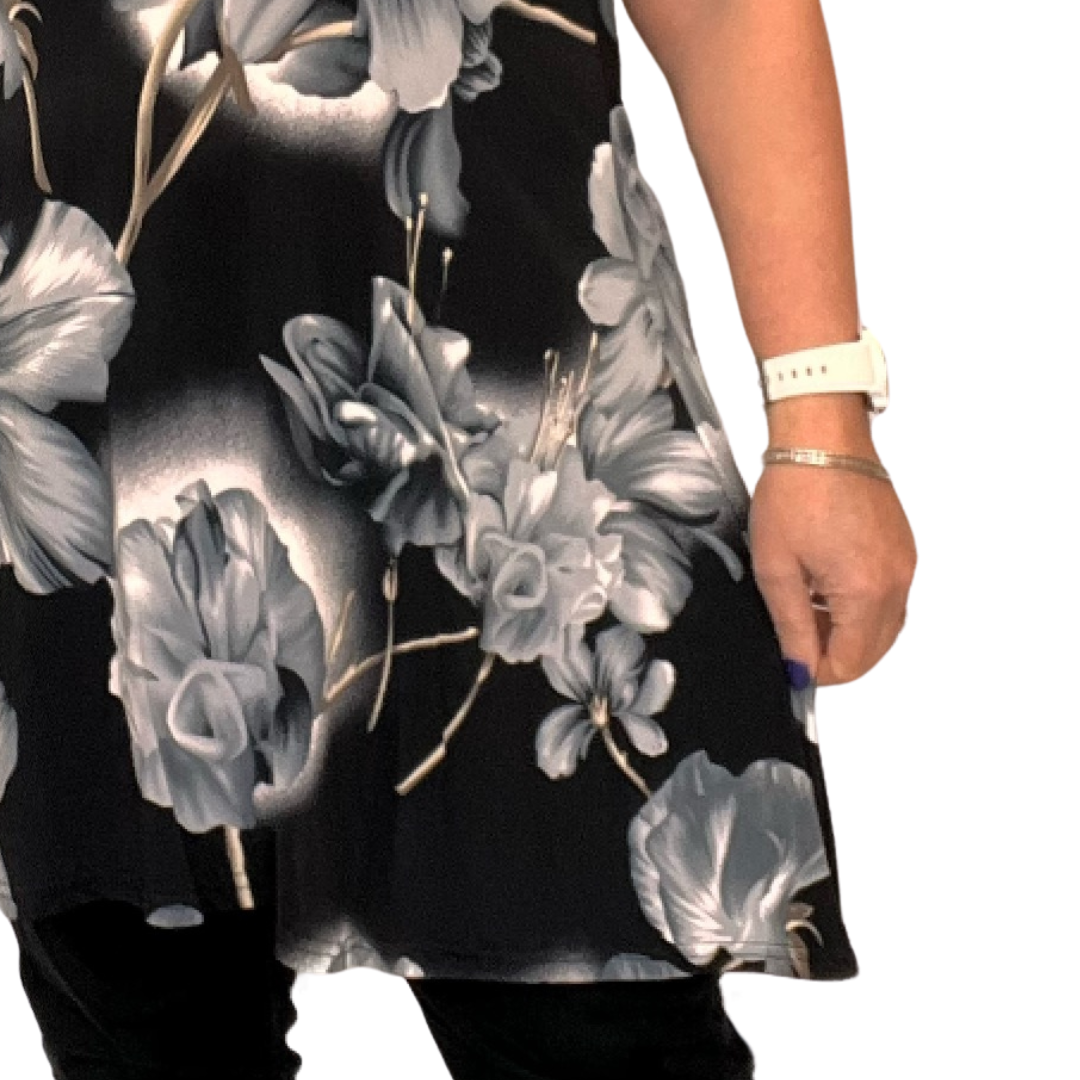 ROCKTHOSECURVES BLACK GREY FLORAL SHORT SLEEVE LONG LENGTH SWING TOP