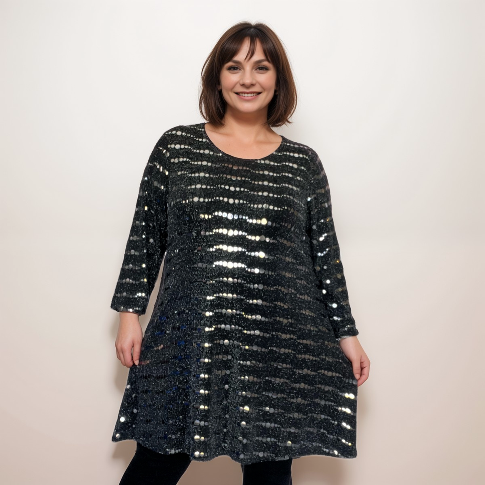 ROCKTHOSECURVES SEQUIN SPARKLY LONG SLEEVE SWING TOP PARTY STYLEBlack / Silver Sequin / UK 14