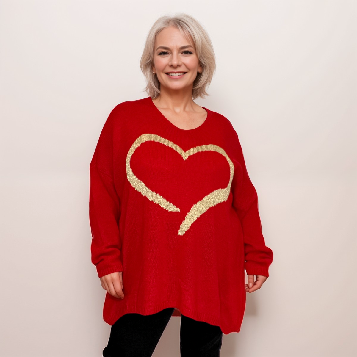 OVERSIZED V-NECK JUMPER WITH LARGE GOLD HEART