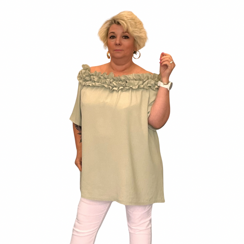 ROCKTHOSECURVES RUFFLED NECKLINE OFF SHOULDER PRETTY TOP / BLOUSE