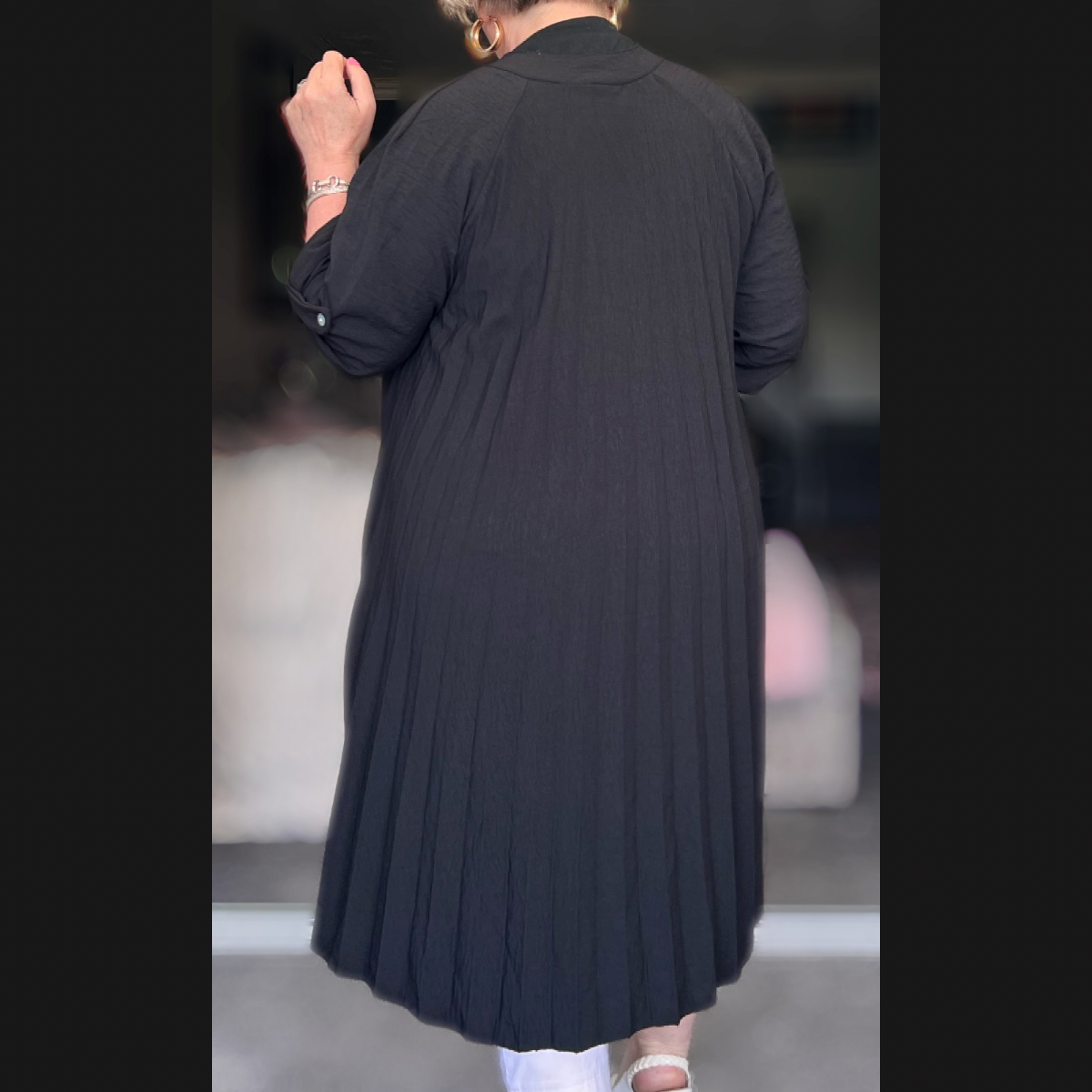 OVERSIZED LONG DIPPED HEM SHIRT / BLOUSE WITH PLEATED BACK