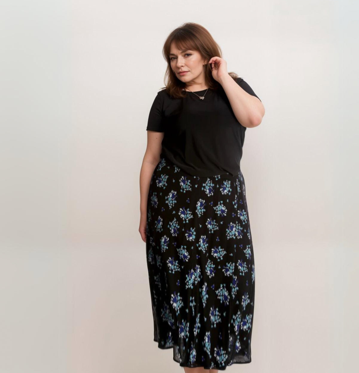 BLACK BLUE FLORAL ELASTIC WAIST MAXI SKIRT