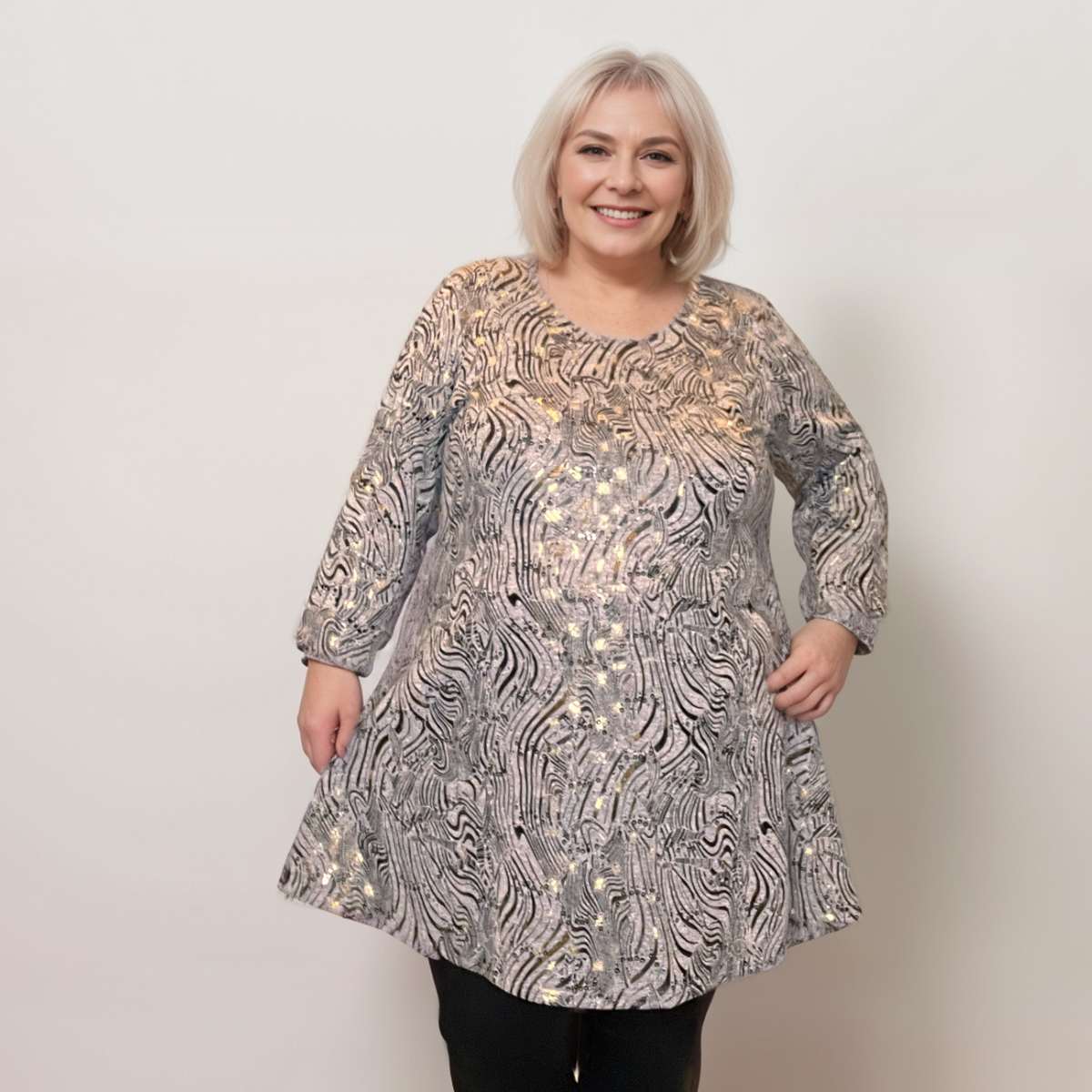 GREY BRONZE 3/4 SLEEVE SWING TOP
