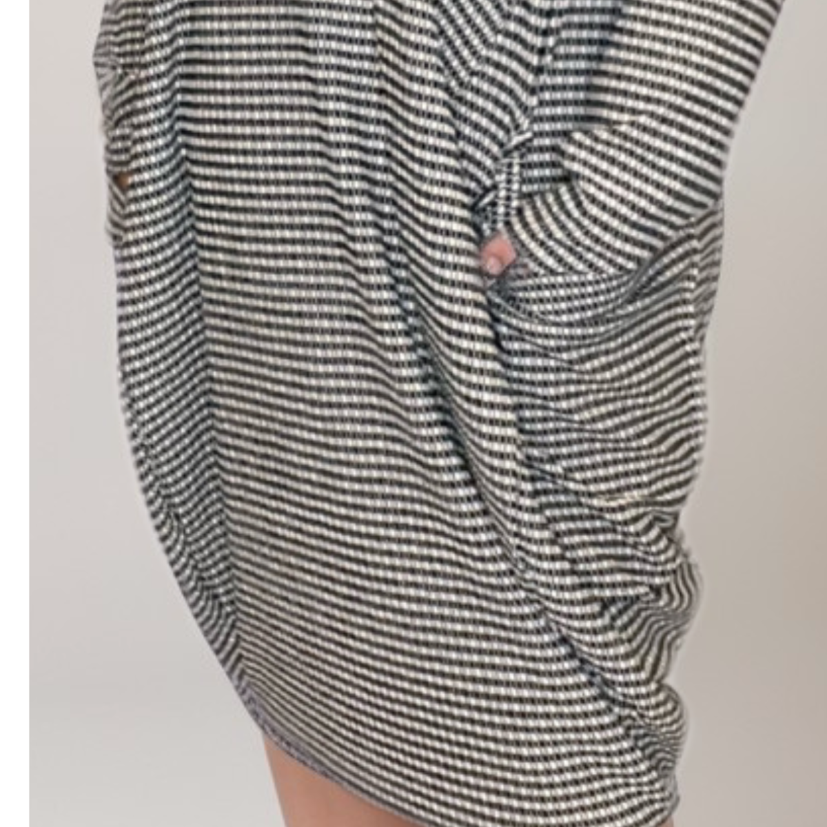 BLACK SPOTTY DRESS + POCKETS + DIPPED HEM