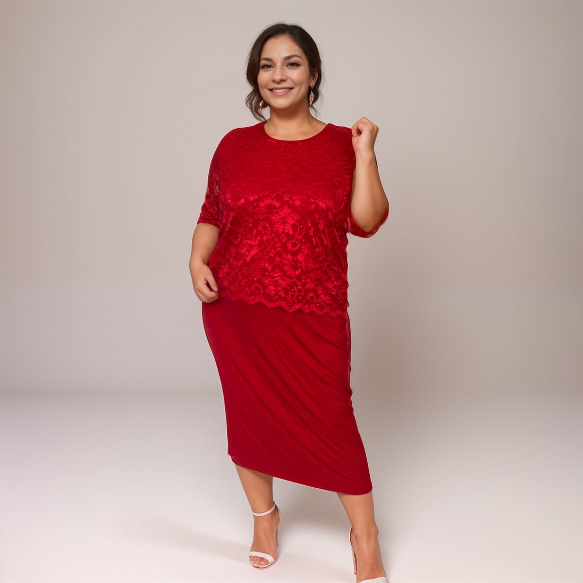 EVENING DRESS WITH LACE OVERLAY TOP