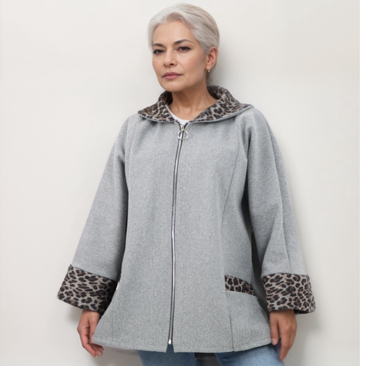 LEOPARD PANEL ZIP UP COAT WITH POCKETS