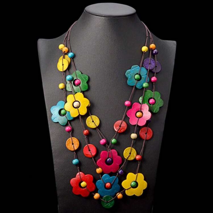 WOODEN MULTI COLOUR FLOWER NECKLACE