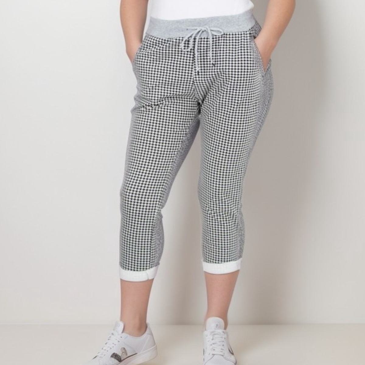 DOGTOOTH JOGGERS WITH SIDE POCKETS