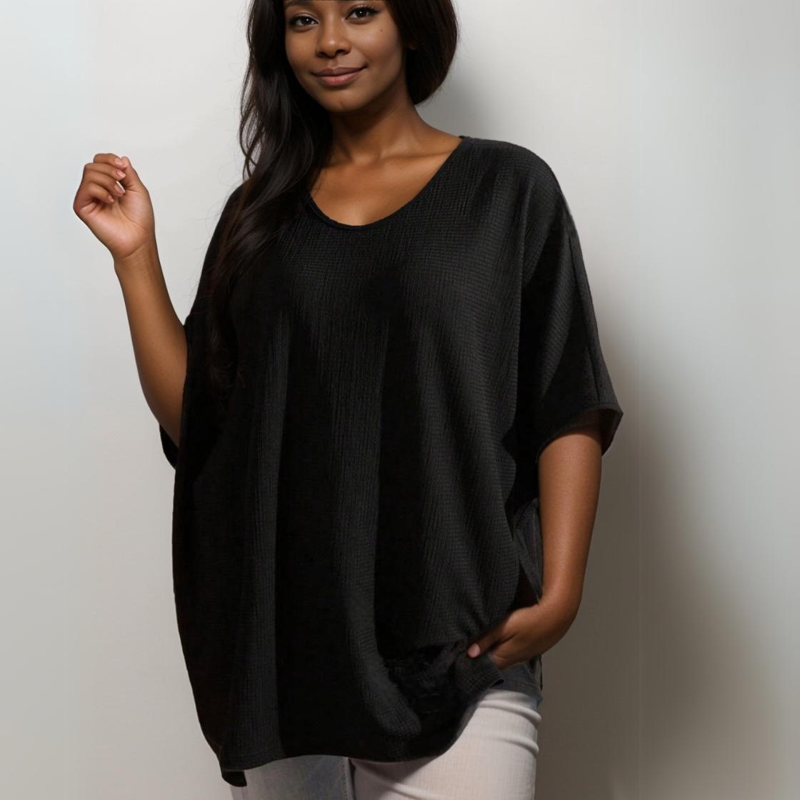 BLACK CRINKLED OVERSIZED TOP