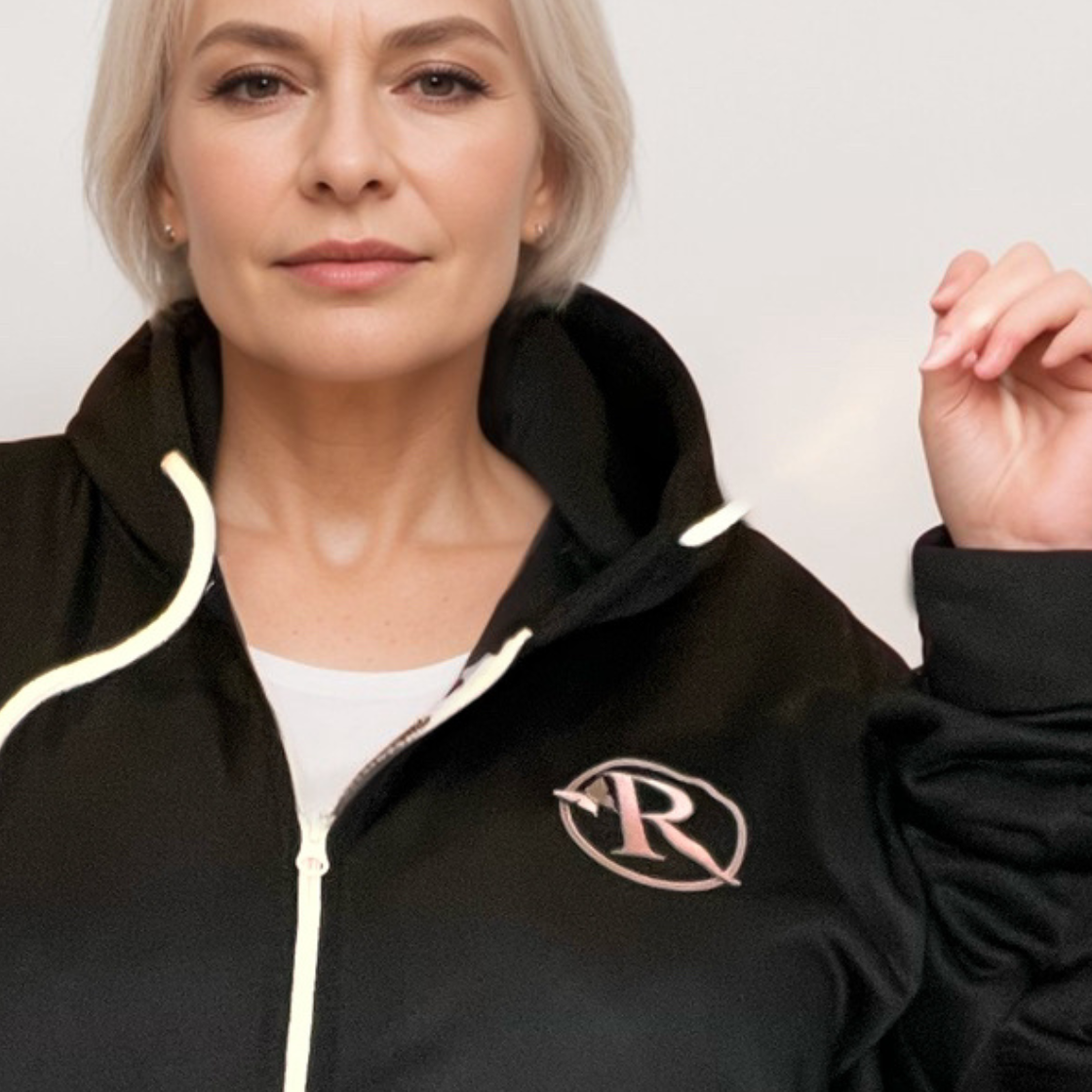 BLACK SIGNATURE R ZIP UP HOODIE JACKET