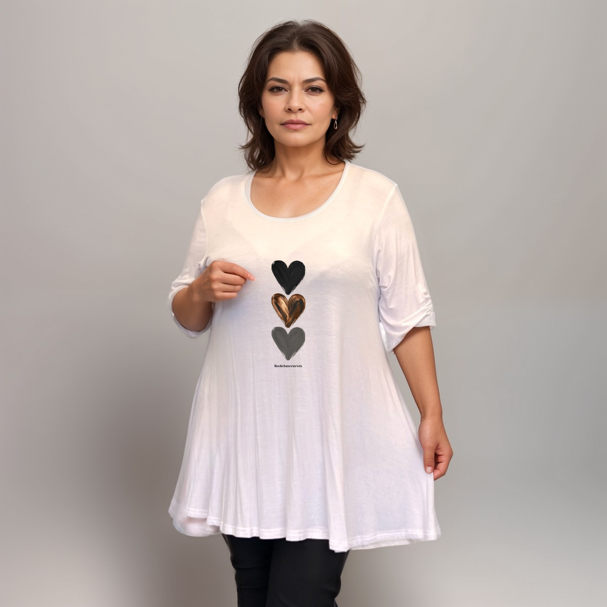 THREE HEARTS SWING TOP