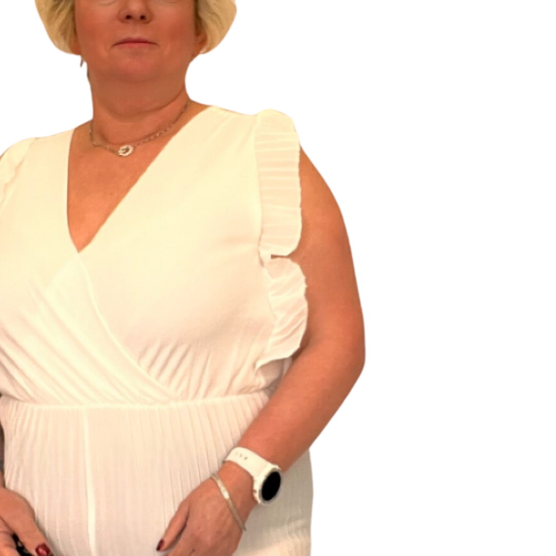 Cargo pants with 2025 pockets on the side