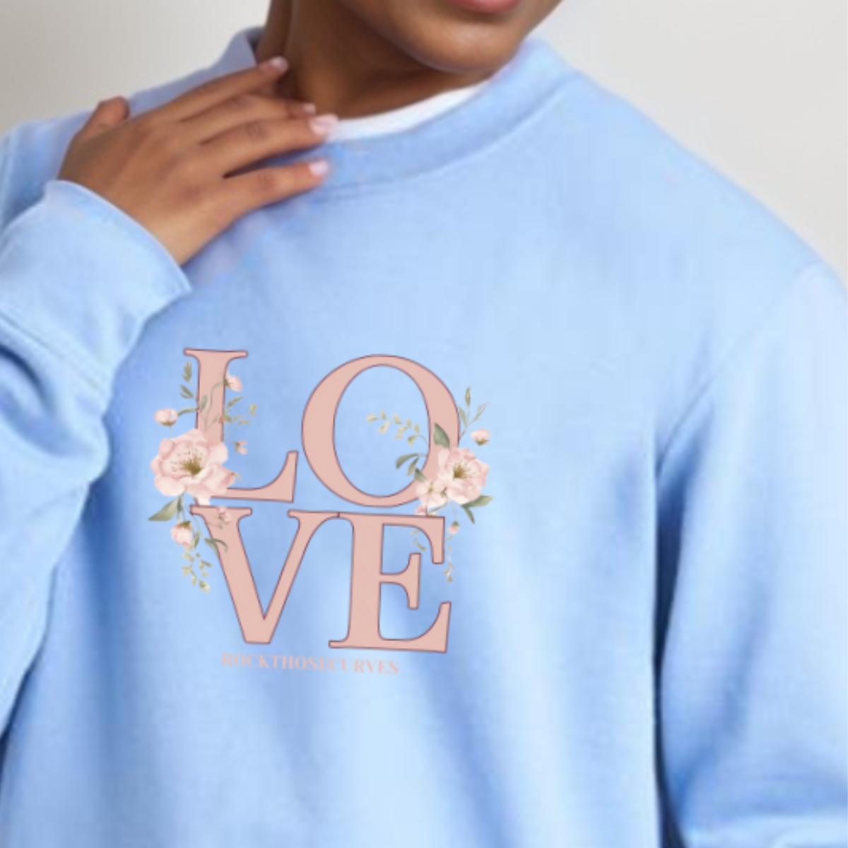 LOVE PRINT SWEATSHIRT